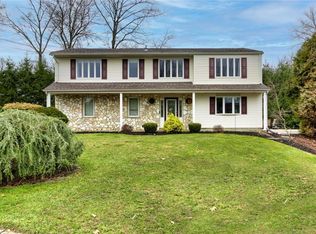 46 Hale Pl, Tappan, NY 10983