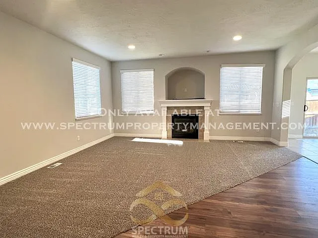 2788 W Fox Hunters Loop — Photo 7