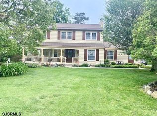 306 Cynwyd Dr, Absecon, NJ 08201