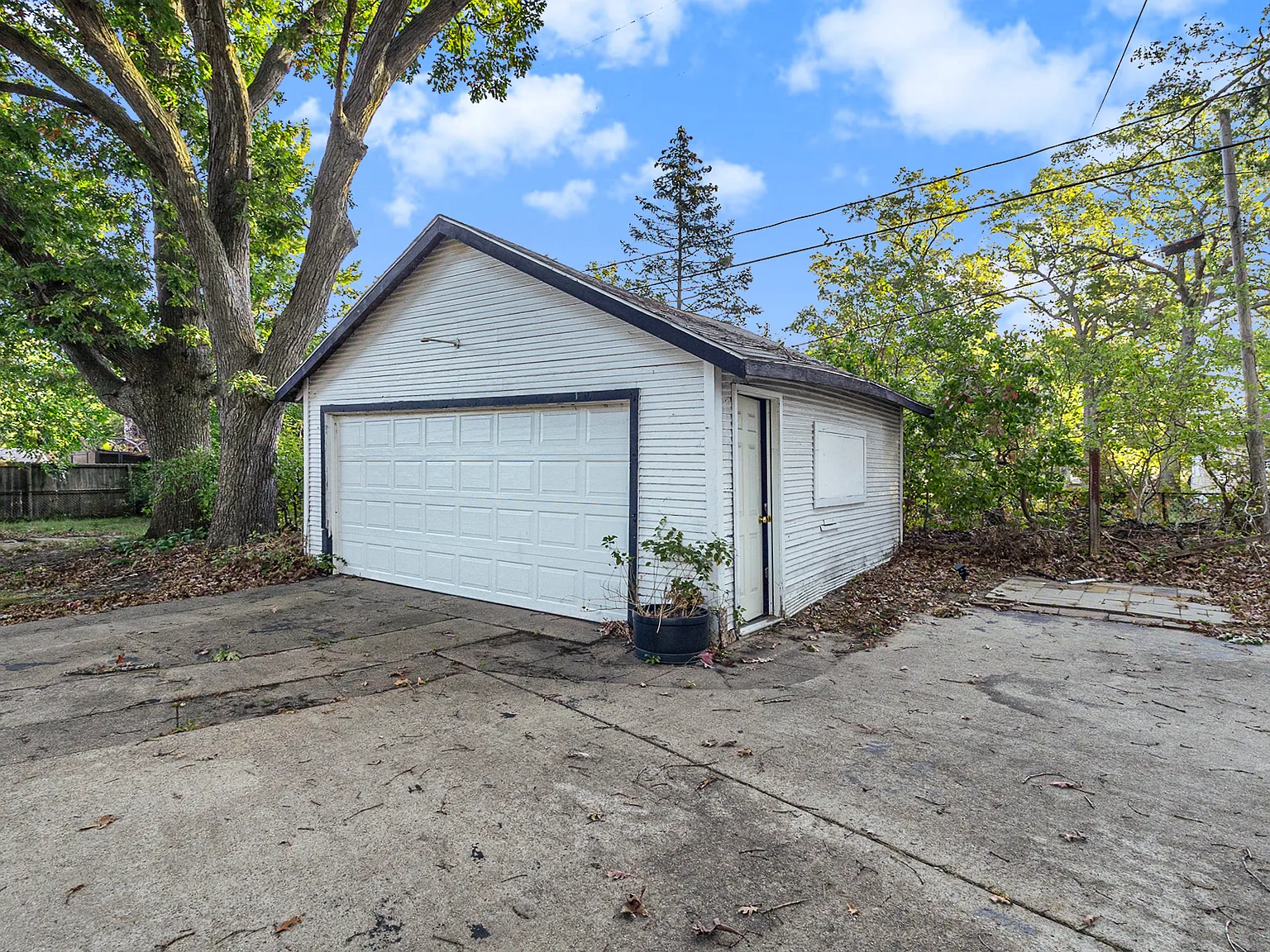 2 bed, 978 sqft, $1,185 — Photo 3