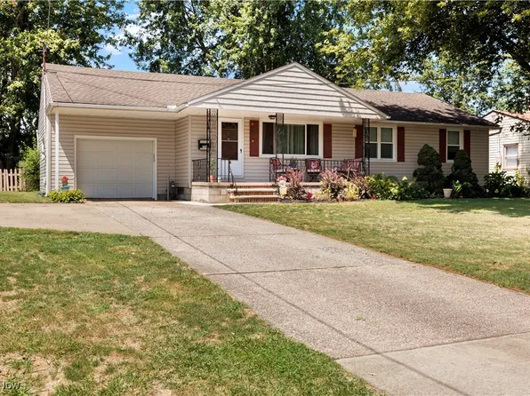 754 Brennan Dr, Amherst, OH 44001