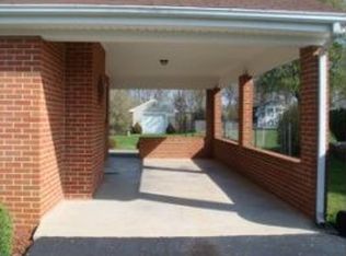 1616 Eanes Rd, Roanoke, VA 24014