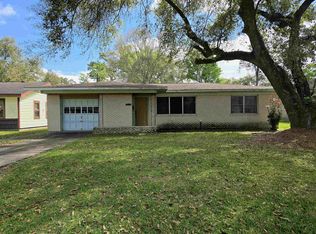 5130 Allen Dr, Beaumont, TX 77708