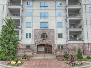 4949 Wornall Rd APT 105, Kansas City, MO 64112