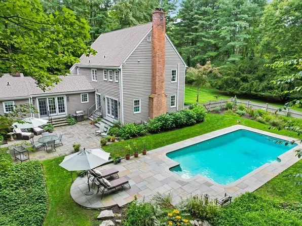 5 Light Horse Lane, Pound Ridge, NY 10576