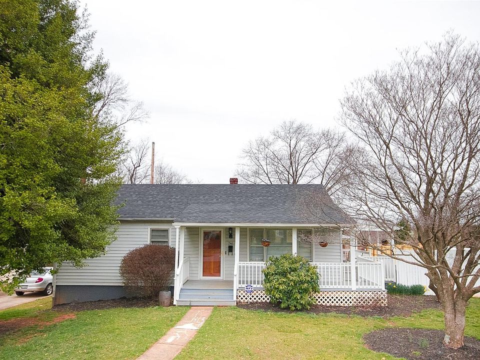 1st image of 241 Twin Oak Dr