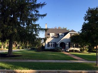 19580 Beach Cliff Blvd, Rocky River, OH 44116