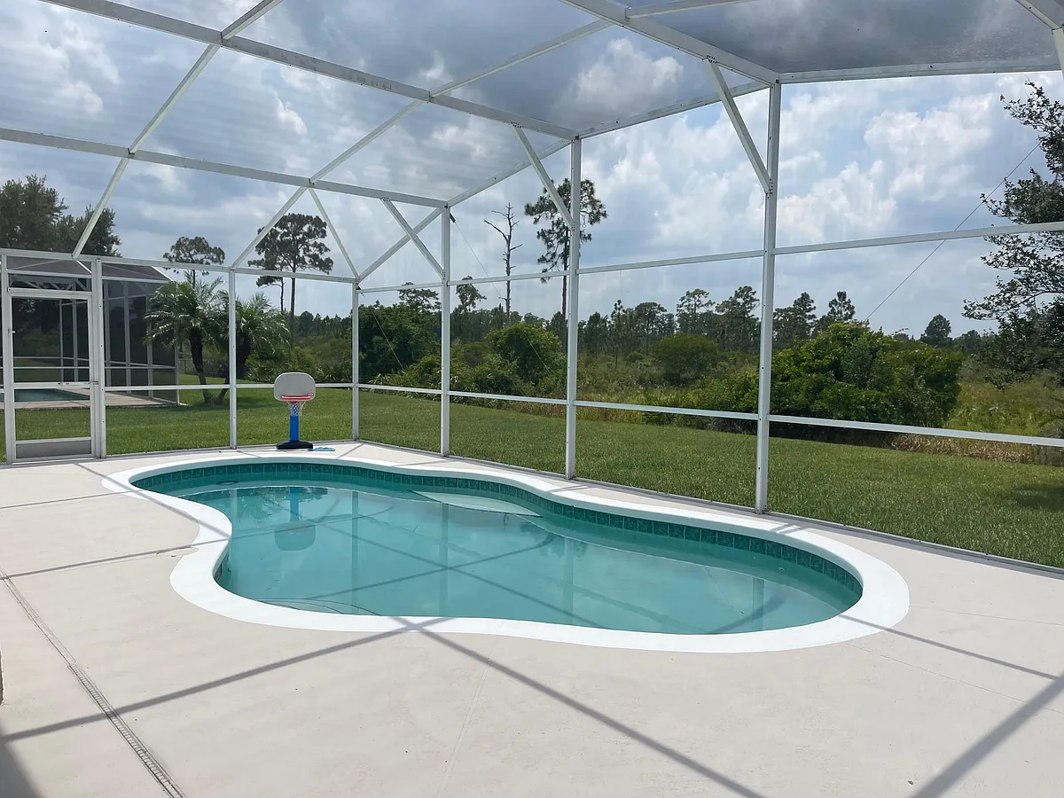 Building Photo - 5247 Marbella Isle Dr