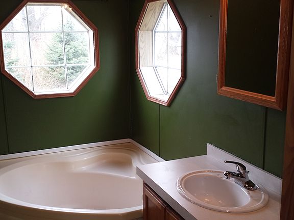 4th image of 3816 W Wembley Ln