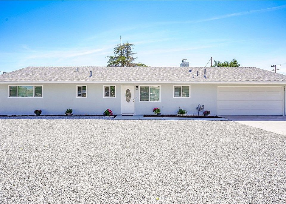 1st image of 10161 Tamarisk Ave