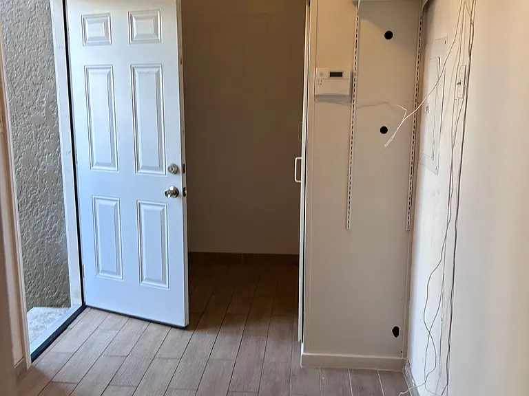 kitchen area to outdoor courtyard