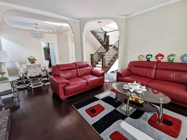 5938 Larch St — Photo 2