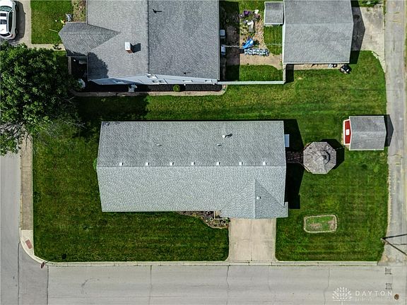 5th image of 817 Washington Ave