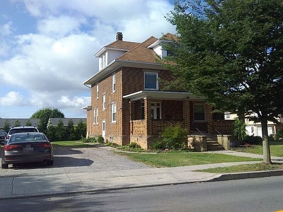 3rd image of 320 W Highland Ave