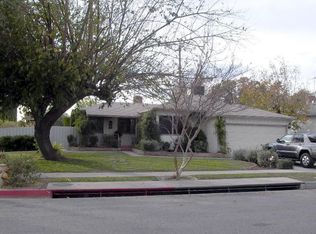 8901 Gladbeck Ave, Northridge, CA 91324