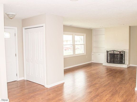 2nd image of 468 Woodmere Dr