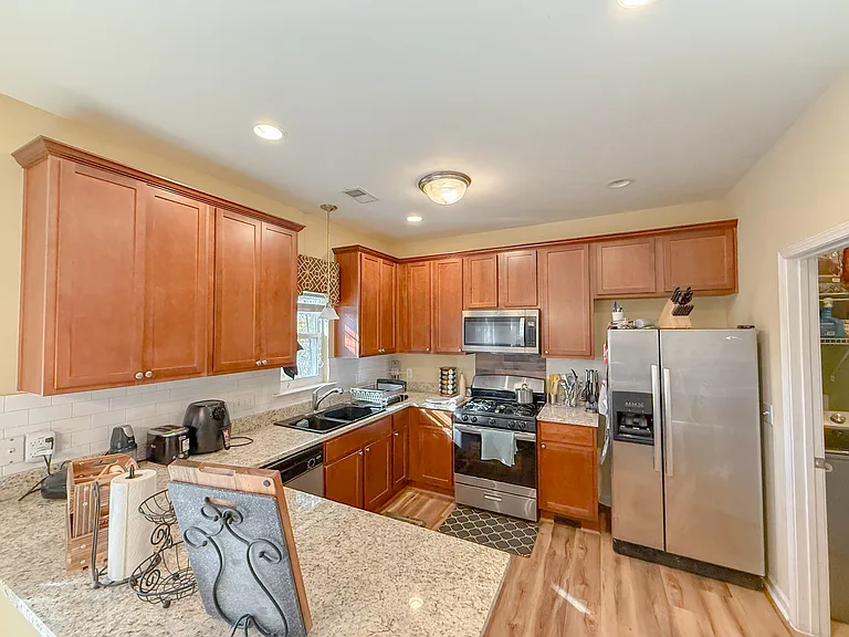 205 Allenbrooke Way — Photo 6