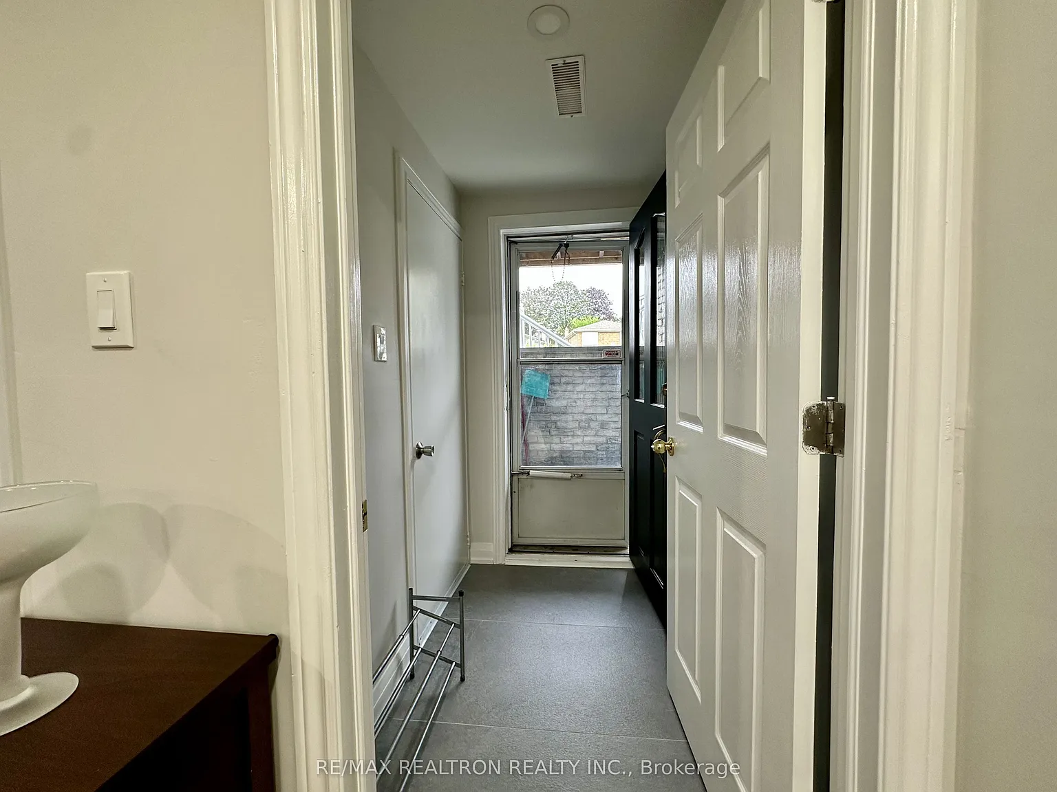 1 bed, $2,300 — Photo 2