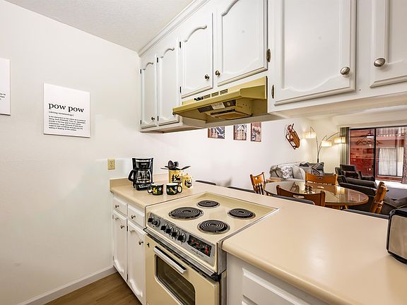 4th image of 19 Jackson Hole Rd #C-4