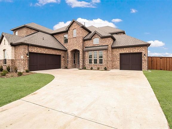 3rd image of 1381 Arezzo Ln