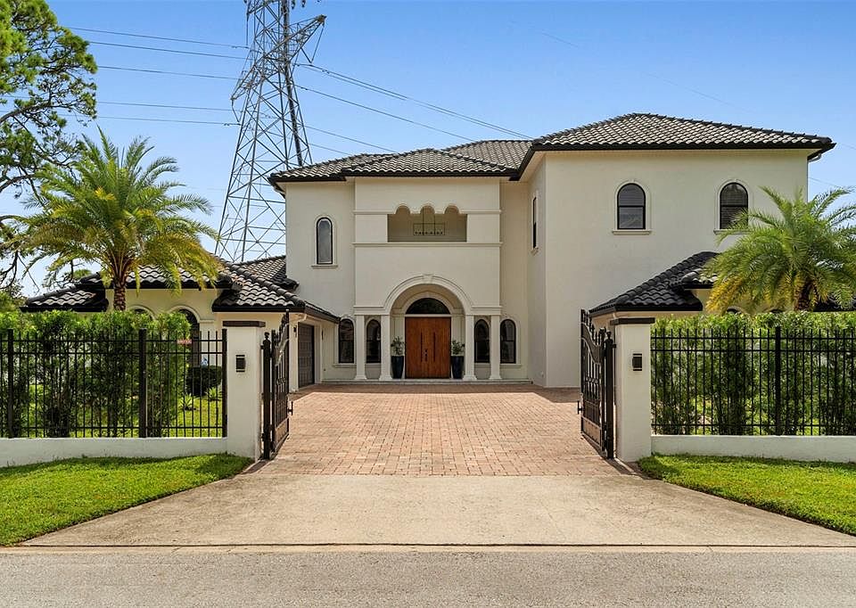 1st image of 8000 OAKLAND PLACE