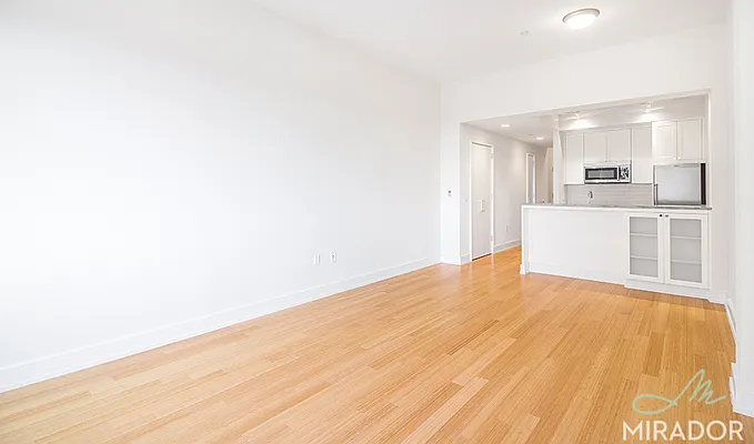 Rented by Mirador Real Estate | media 10