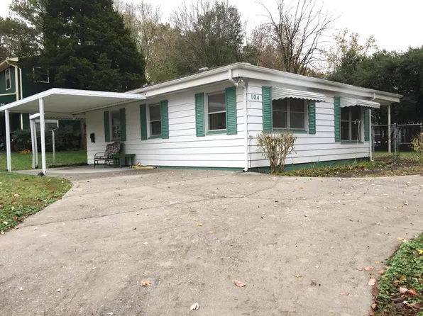 104 Pratt Ln, Oak Ridge, TN 37830