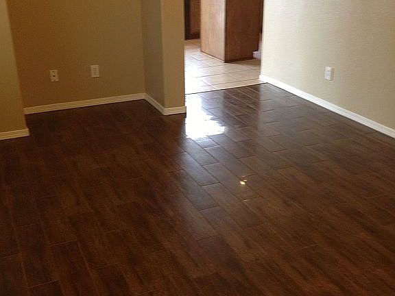 Living Room Towards Kitchen