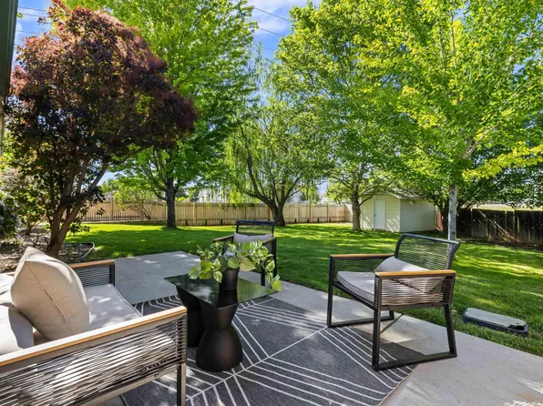 8974 W Mediterranean Ct, Boise, ID 83709