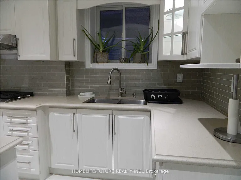 147 Glad Park Ave #BASEMENT — Photo 4