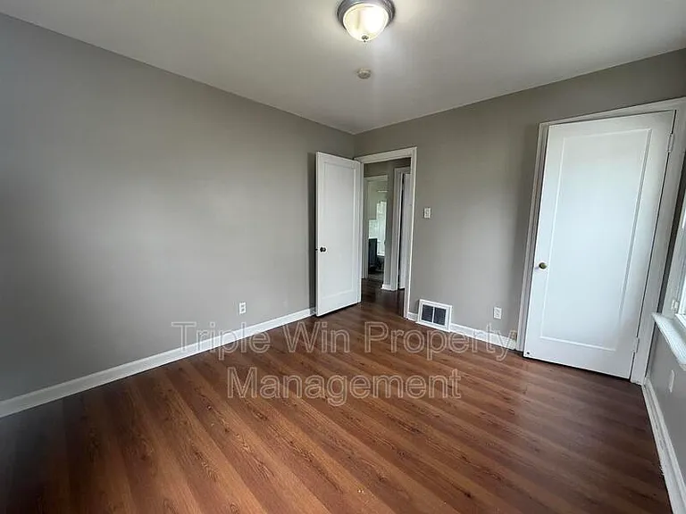 1145 Patterson Rd — Photo 8