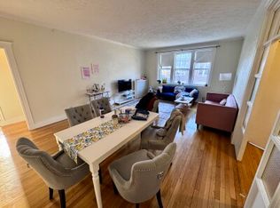 10 Alton Pl #1, Brookline, MA 02446