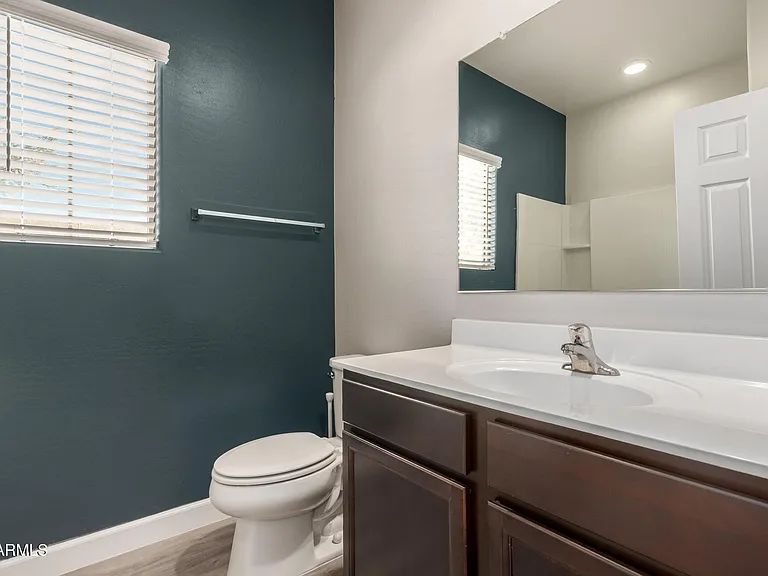 11204 W Mobile Ln — Photo 28