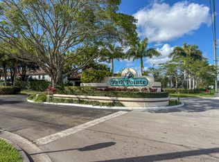 3248 Jog Park Dr, Greenacres, FL 33467