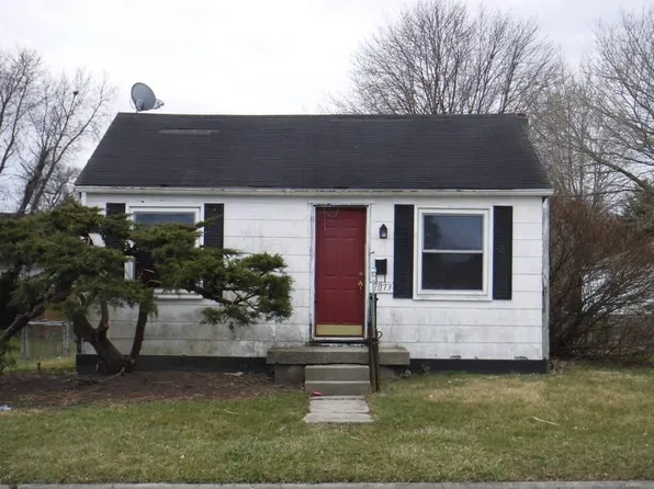 2013 S L St, Elwood, IN 46036