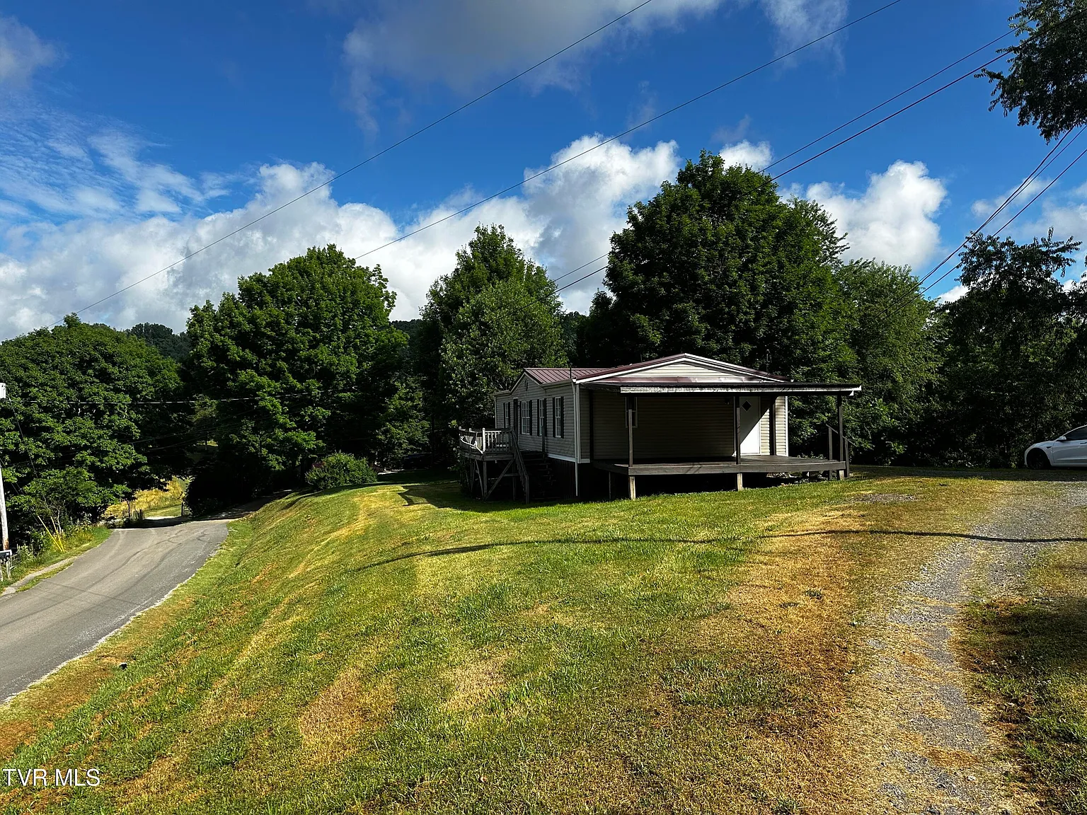 3 bed, 1152 sqft, $1,200 — Photo 4