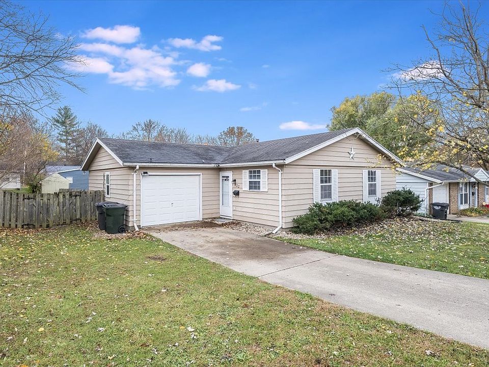 1st image of 922 Blueridge Dr