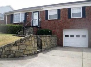 3143 Sumner Ave, Huntington, WV 25705