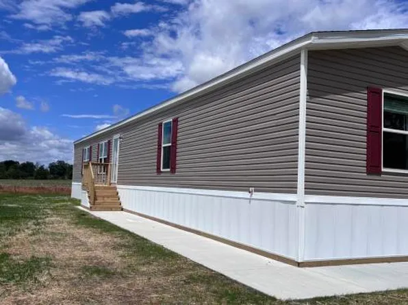 3052 N Gary St #111, New Castle, IN 47362