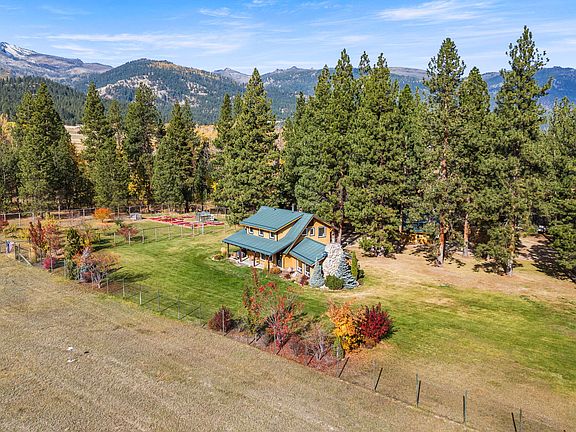 3rd image of 1862 Mountain Meadow Ln