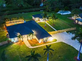 11066 46th Pl N, West Palm Beach, FL 33411