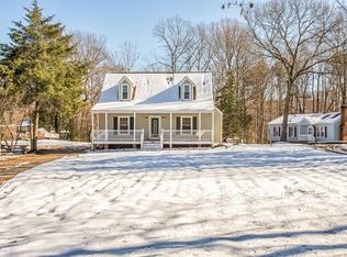 5802 Chrisfield Dr, Chester, VA 23831