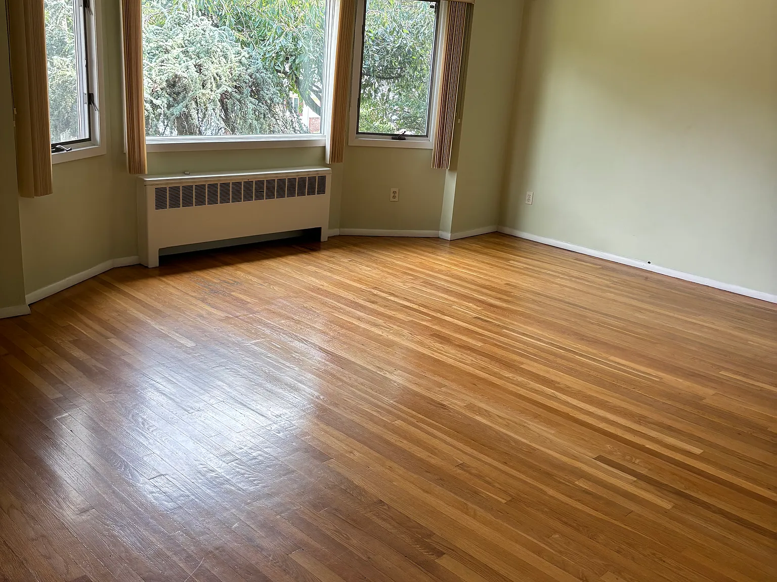 4 bed, 1731 sqft, $6,000 — Photo 4