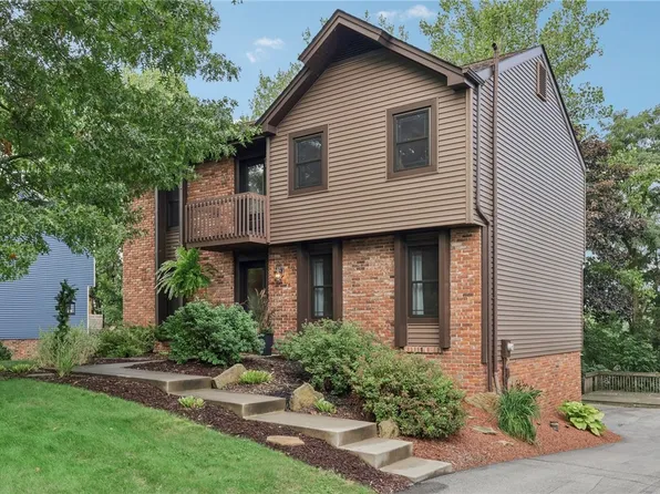 4720 Valleyfield Dr, Allison Park, PA 15101