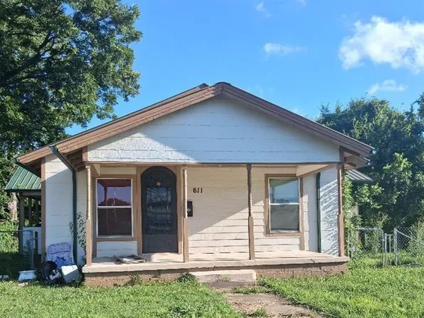 611 W Strothers Ave, Seminole, OK 74868