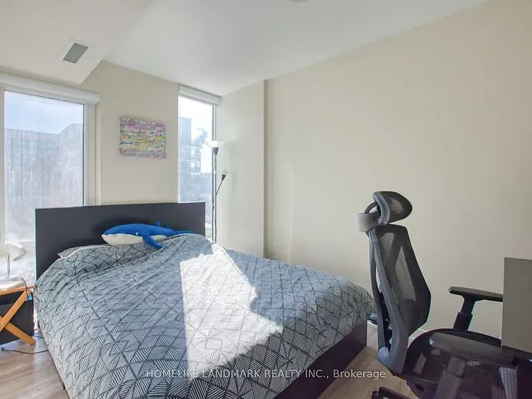 38 Monte Kwinter Ct #402 — Photo 8