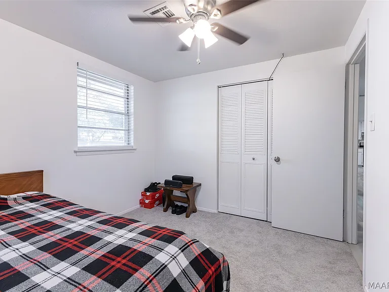 617 Wisteria Rd — Photo 27