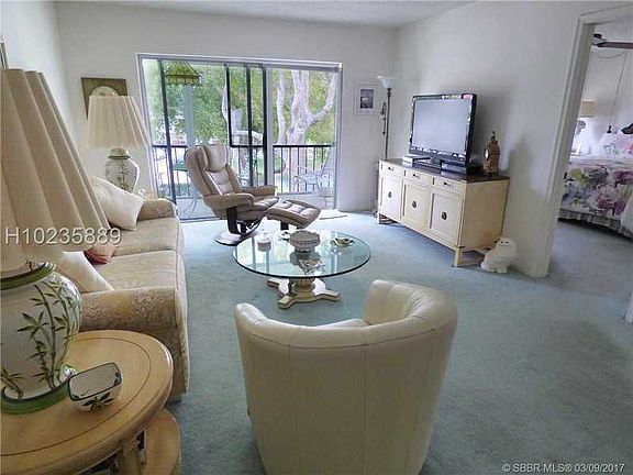 3rd image of 691 S Hollybrook Dr APT 303