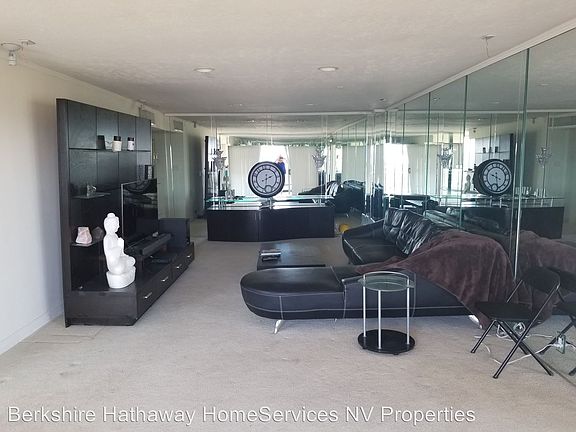5th image of 3111 Bel Air Dr Unit 208