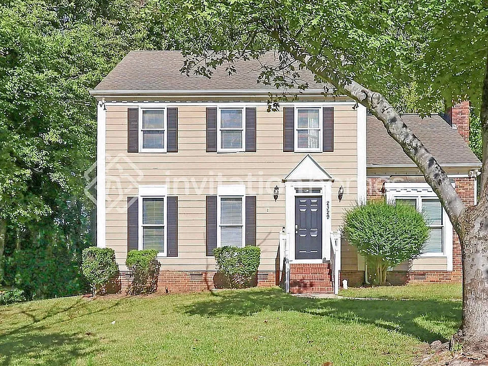 2329 Century Oaks Ln